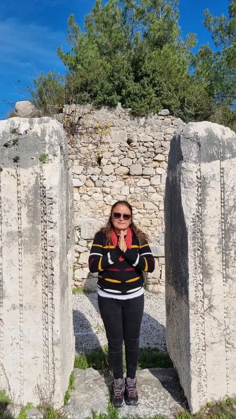 Kaş, Kınık