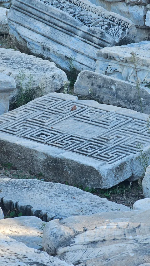 Milas, Hisarbaşı-Hoca Bedrettin Mah.