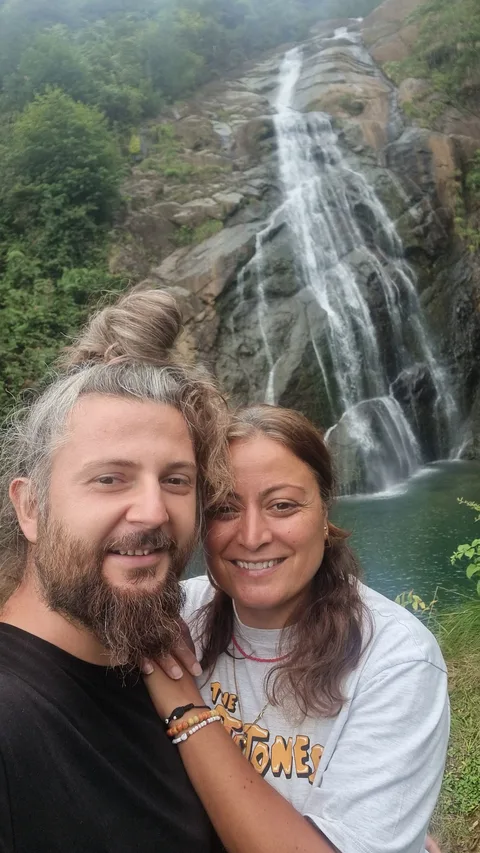 Ağaran Şelalesi