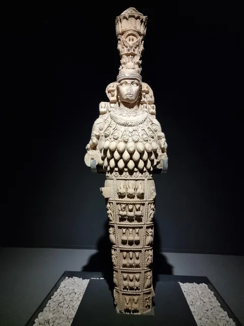 Efes Arkeoloji Müzesi