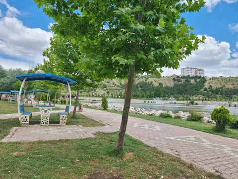 Mamak, Üreğil