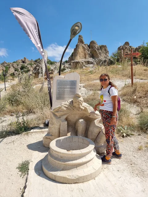 İhsaniye, Ayazini