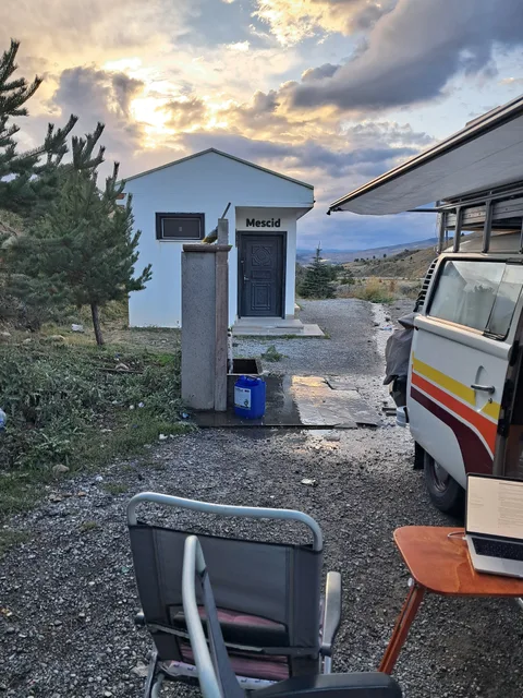Yeniköy, Refahiye