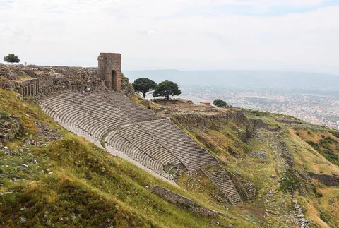 Akropolis ve Pergamon