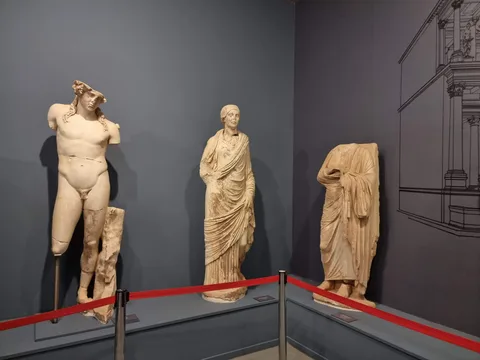 Efes Arkeoloji Müzesi