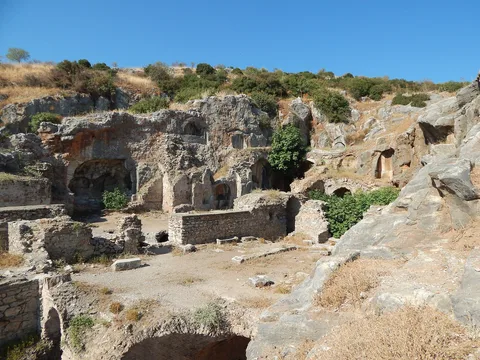 Yedi Uyurlar Mağarası - Selçuk