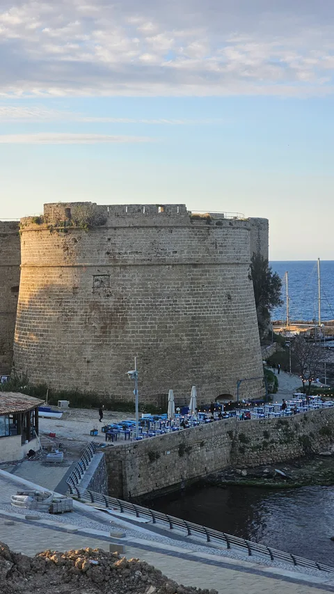 Kıbrıs Bellapais