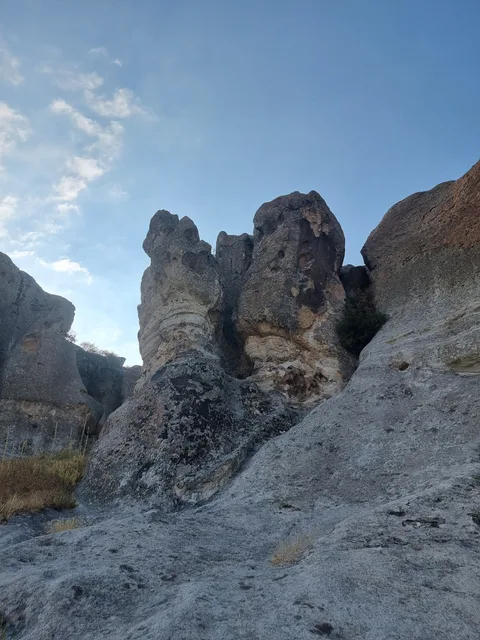 İhsaniye, Üçlerkayası