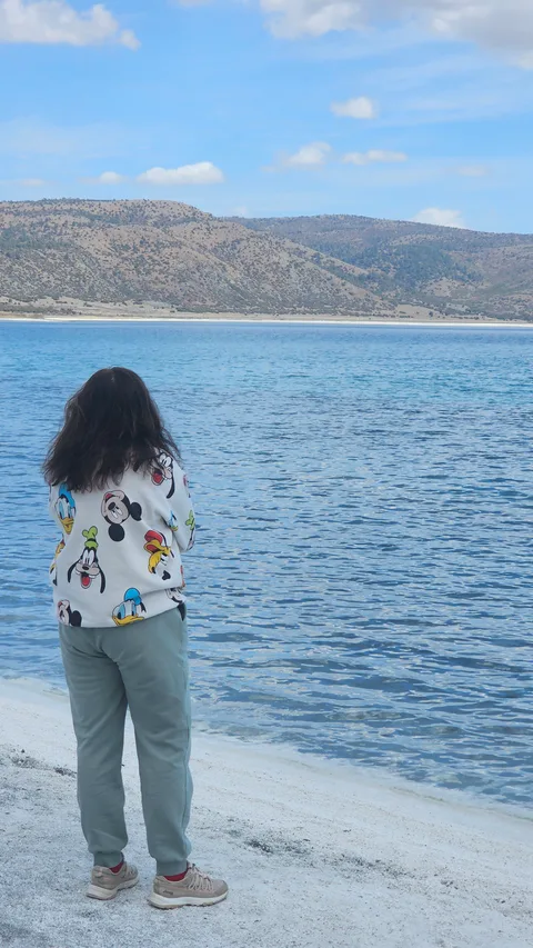 Yeşilova, Salda