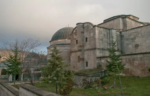 Seyitgazi Türbesi