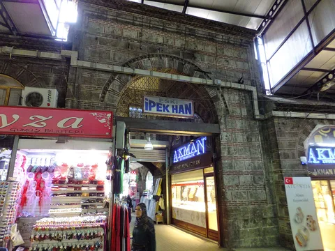 Eski İpek Han
