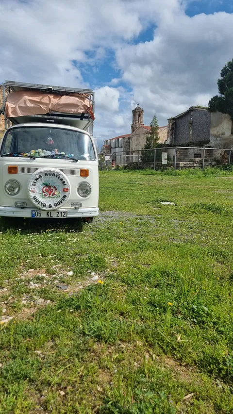Ay. Pandelimona Manastırı