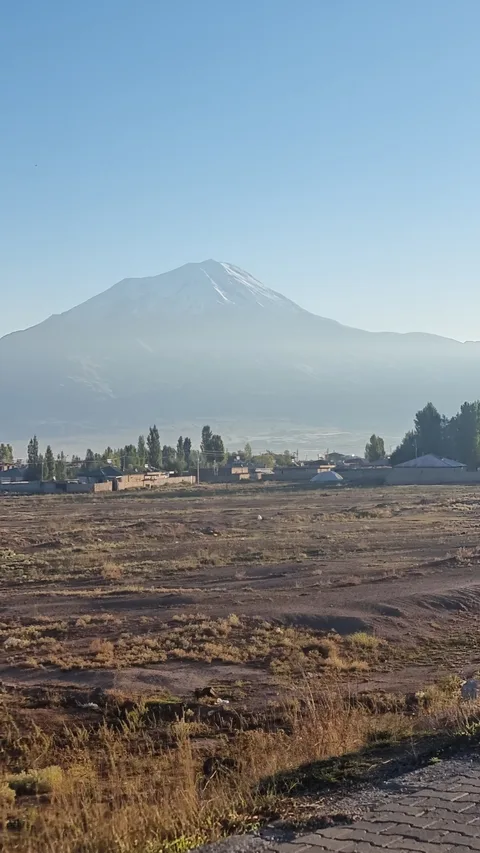 Muradiye, Görecek