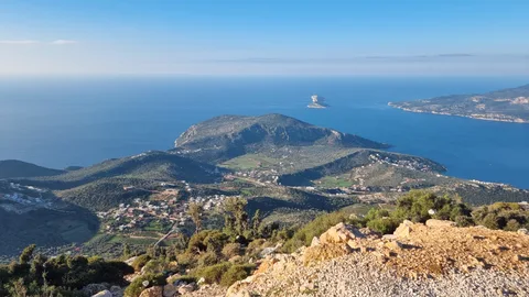 Kaş, Bezirgan