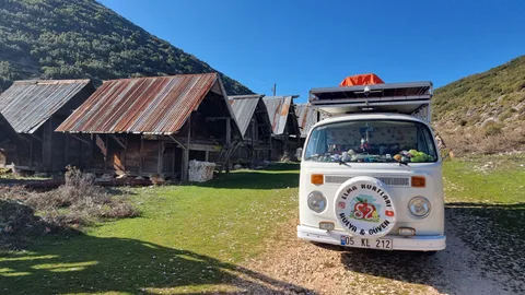 Bezirgan Tarihi Tahıl Ambarları