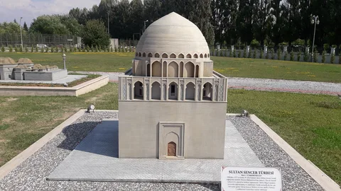 Sazova Bilim Parkı