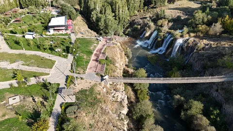 Muradiye Şelalesi